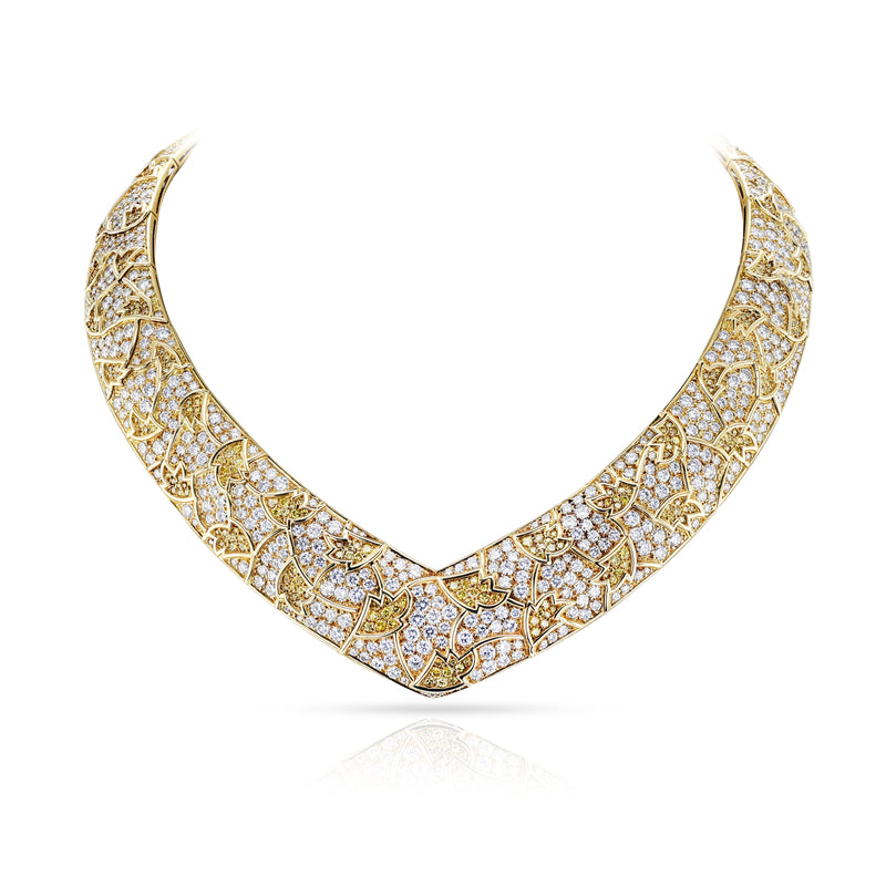 Van Cleef & Arpels Natural Yellow and White Diamond 18K Yellow Gold Necklace and Earring Set