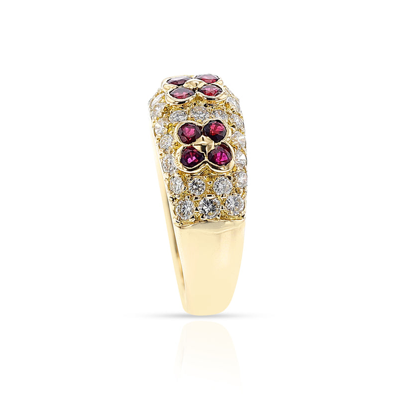 Van Cleef & Arpels Ruby and Diamond 18k Yellow Gold Ring