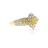 Van Cleef & Arpels Natural Yellow and White Diamond 18K Yellow Gold Ring