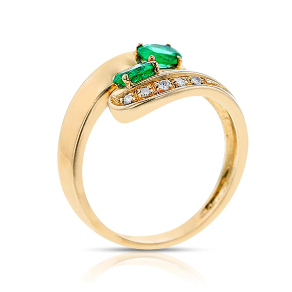 Oval Emerald Toi et Moi Ring with Diamonds, 18k