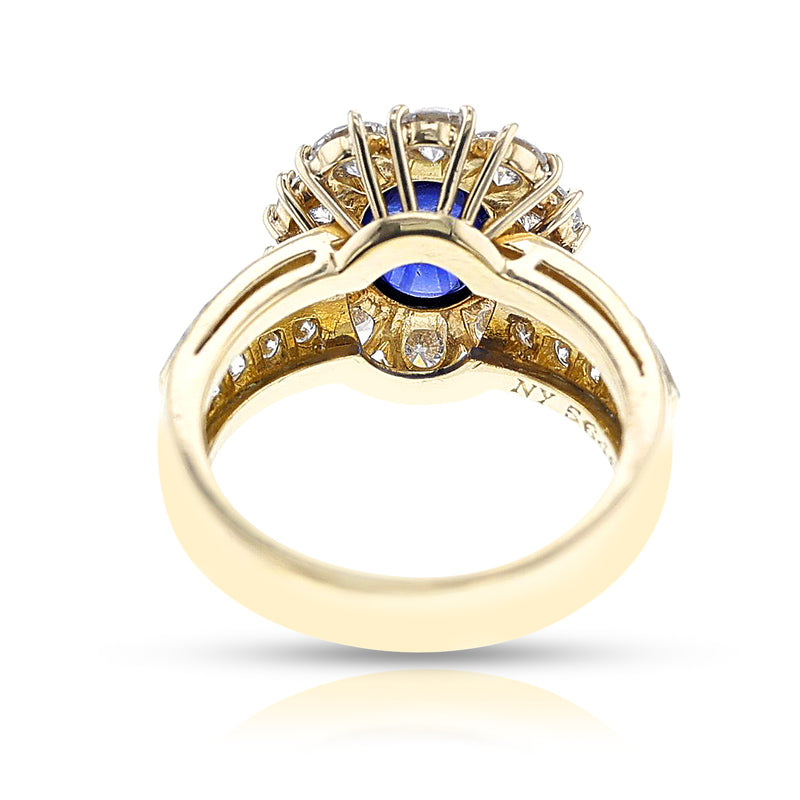 Van Cleef & Arpels Sapphire Cabochon and Diamond Ring, 18k