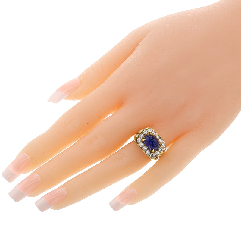 Van Cleef & Arpels Sapphire Cabochon and Diamond Ring, 18k